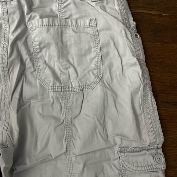 Style & Co. tan/khaki capri pants with drawstring pulls at bottom sz 14P - Picture 4 of 7